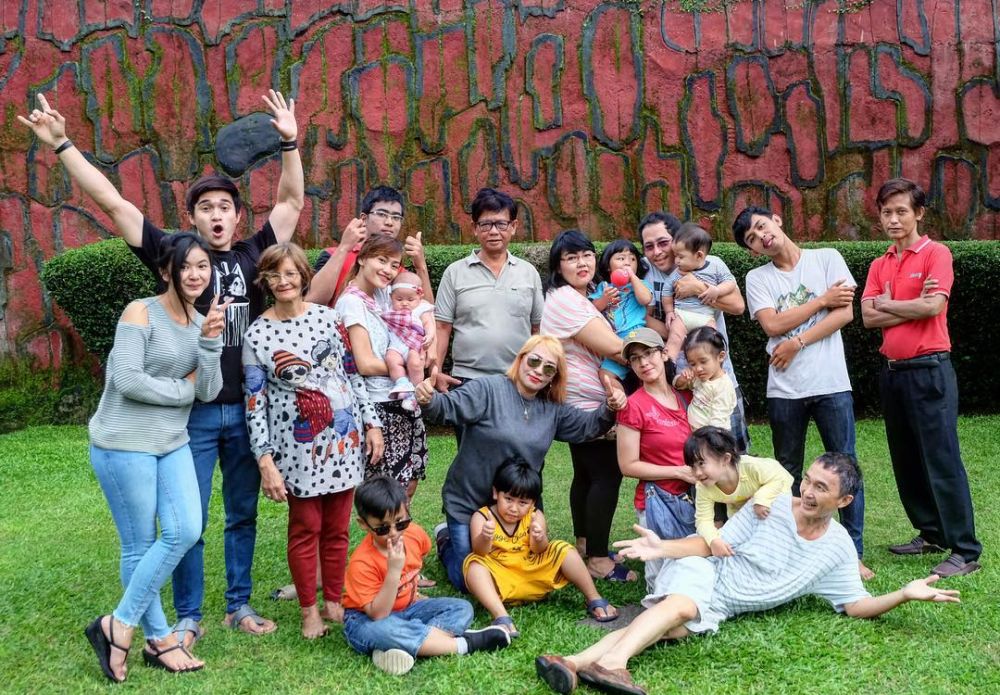 6 Kedekatan Adinda & Adhitya bareng keluarganya, udah direstui nih?