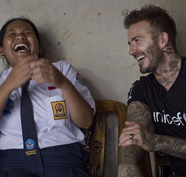 Gaya David Beckham bercanda sama siswi SMP di Semarang ini akrab abis