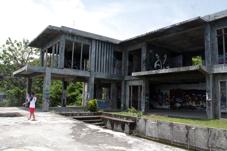 Vila ini namanya saja yang horor, tempatnya kece abis buat selfie