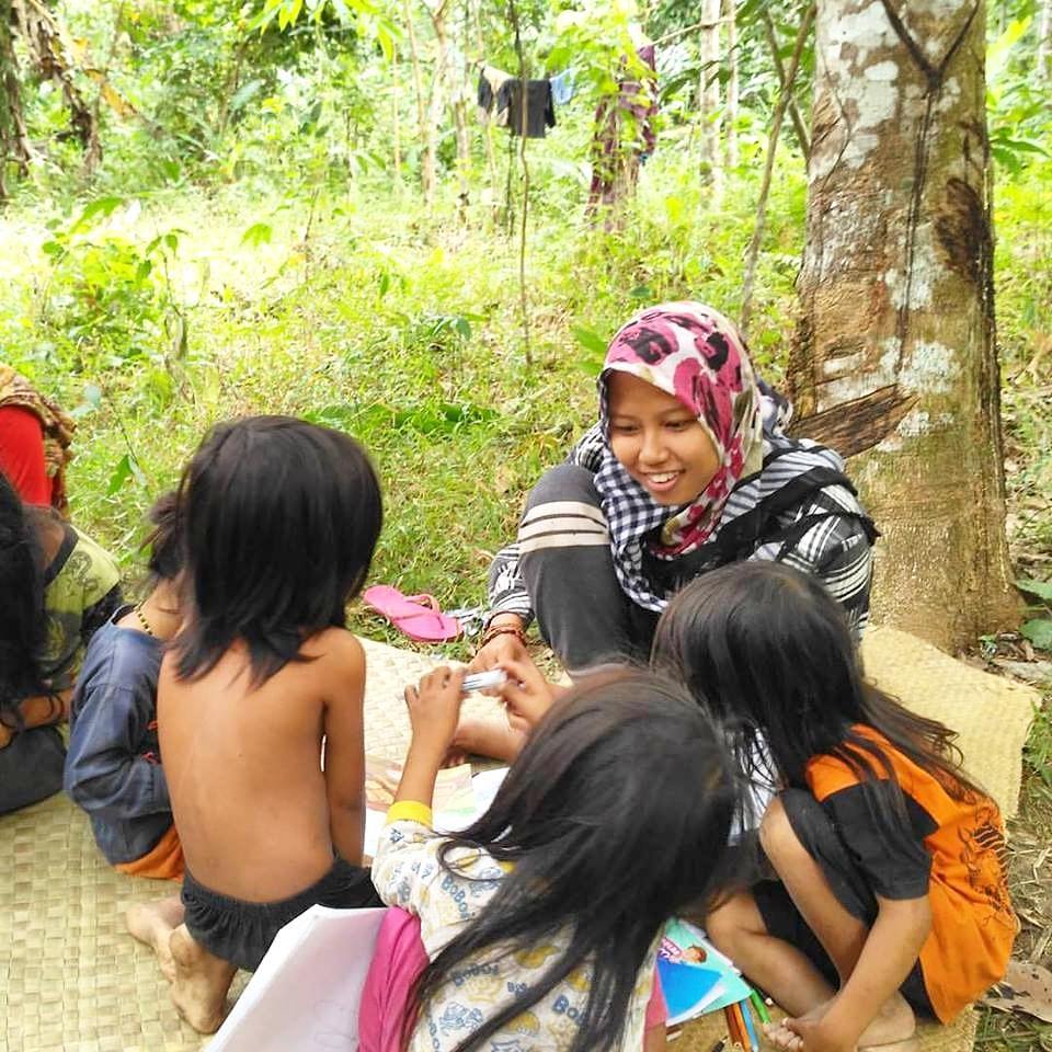 10 Potret semangat orang rimba meraih pendidikan ini bikin terharu