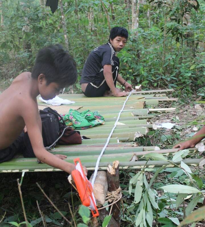 10 Potret semangat orang rimba meraih pendidikan ini bikin terharu