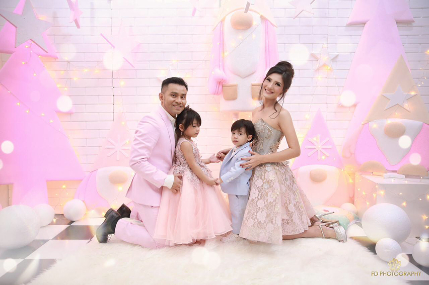 10 Aksi menggemaskan Cleo & Judeo, buah hati Judika & Duma Riris