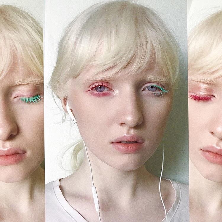 10 Pesona Nastya Zhidkova, model albino yang bermata indah