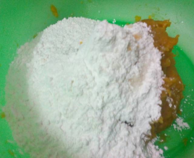 Resep mudah bikin kue timpan labu khas Aceh yang manis nan legit