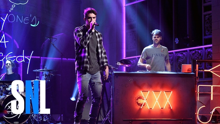 3 Fakta The Chainsmokers, duet EDM yang siap mengguncang Jakarta