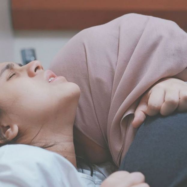 10 Momen persalinan anak kedua Nycta Gina, suami hampir tak dampingi