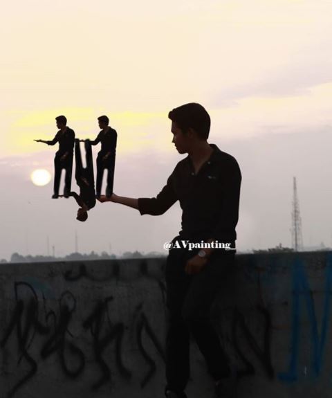 Pria ini minta fotonya diedit dekat matahari, 8 hasilnya bikin ngakak