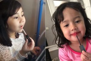 Tak kalah dari ibunda, aksi 5 anak seleb pakai lipstik ini bikin gemas