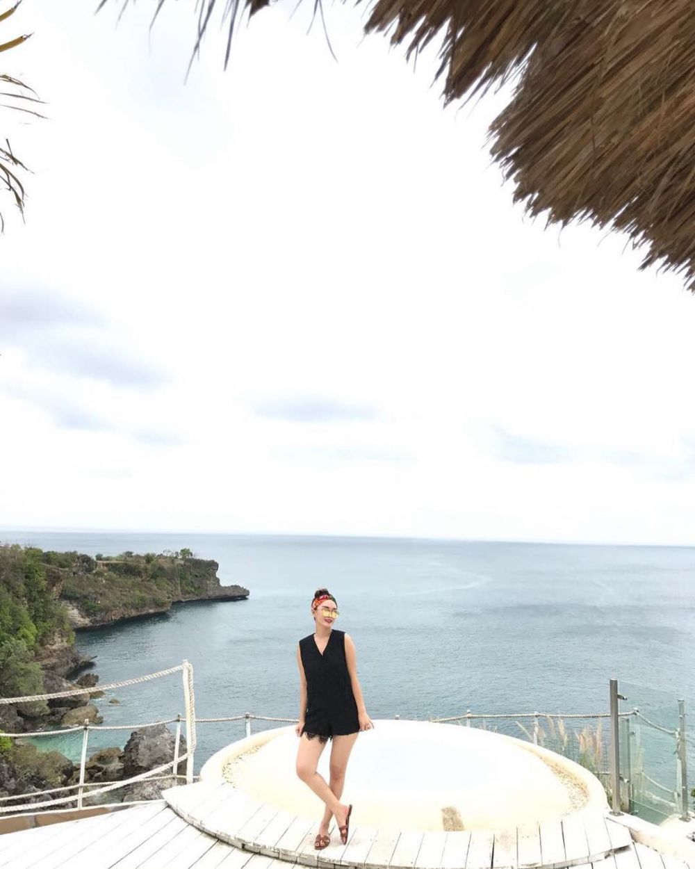 Dikenal sederhana, ini 7 gaya liburan bak sosialita ala Zaskia Gotik