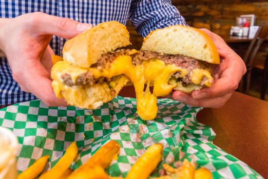 10 restoran laper sis © 2018 brilio.net 10 restoran laper sis © 2018 brilio.net