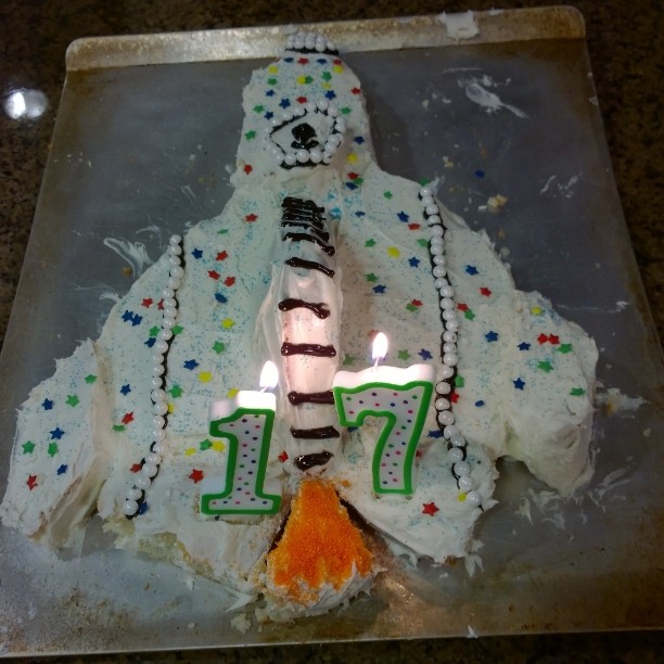 10 Potret Alyssa Carson, cewek 17 tahun yang bakal mendarat di Mars