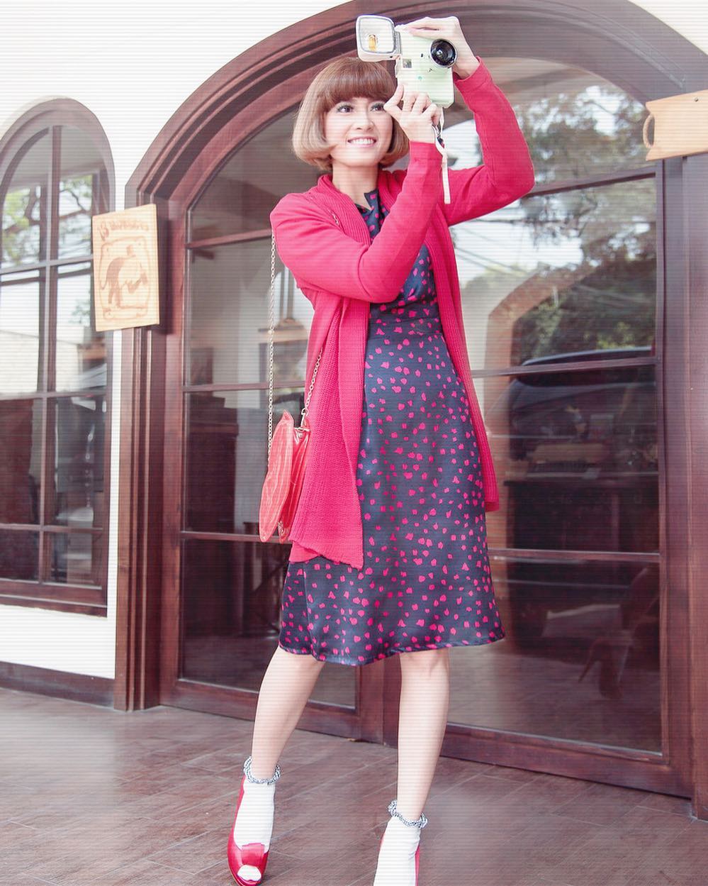 Dari Ayu Ting Ting hingga Anji, 6 seleb ini bikin gerah K-Popers