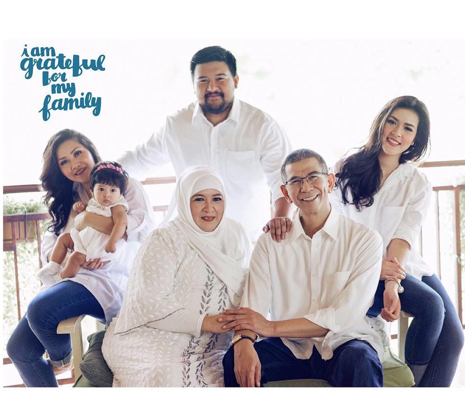 10 Pesona Rosanti Herartri, kakak ipar Raisa yang tak kalah cantik 