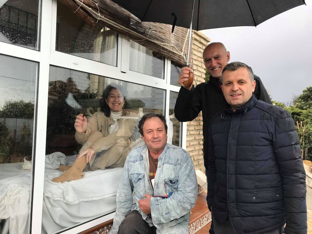 Gara-gara kentang, wanita ini harus tinggal di rumah kaca seumur hidup