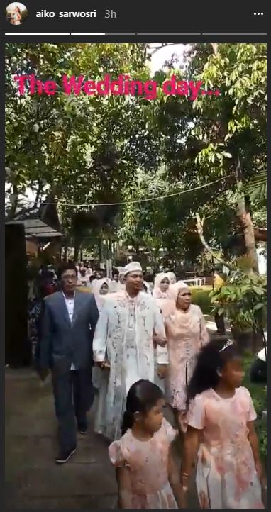 7 Momen bahagia detik-detik pernikahan Chef Aiko dengan adat Betawi