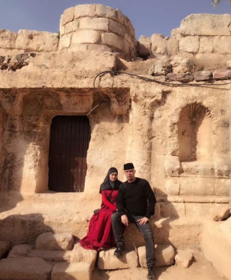 9 Momen Ahmad Dhani-Mulan honeymoon ke Jerussalem, bak pengantin baru