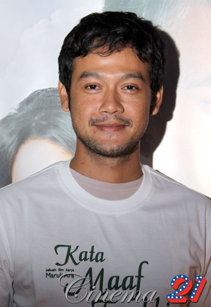 7 Transformasi Dwi Sasono, dari aktor tampan hingga jadi hot daddy