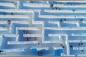 9 Potret labirin salju terbesar di dunia, bisa tersesat nih