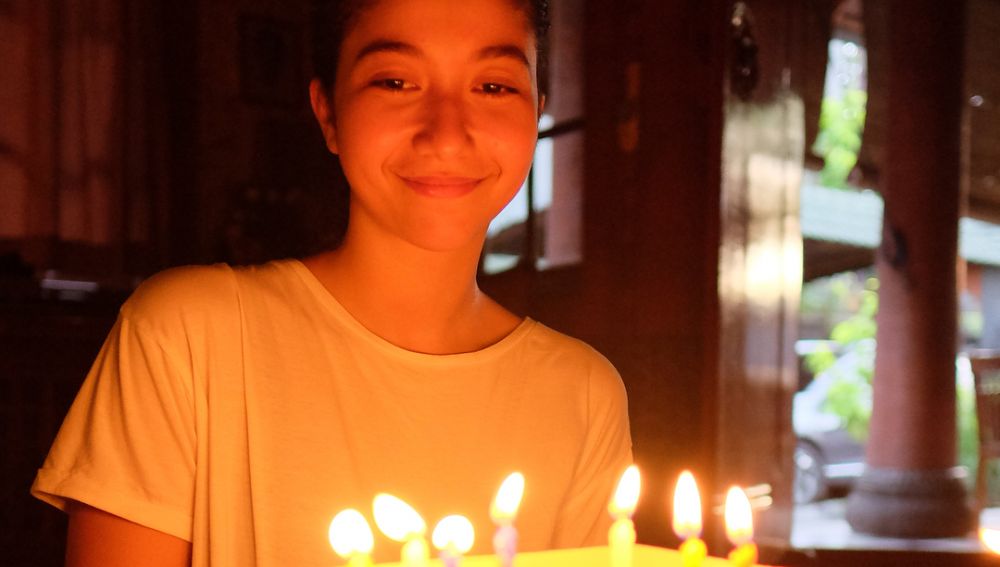 6 Momen sweet ulang tahun adik ipar Chicco Jerikho, kumpul sekeluarga