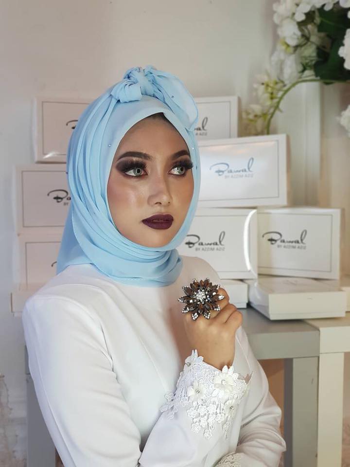 Lagi heboh, ini 10 koleksi hijab pocong yang detailnya nyeleneh banget