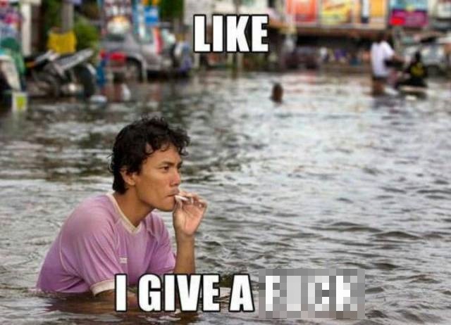 10 Kelakuan orang cuek dengan suasana sekitar ini bikin ngelus dada