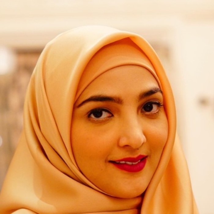 7 Pesona Ashanty dalam balutan hijab, cantik bak wanita Timur Tengah