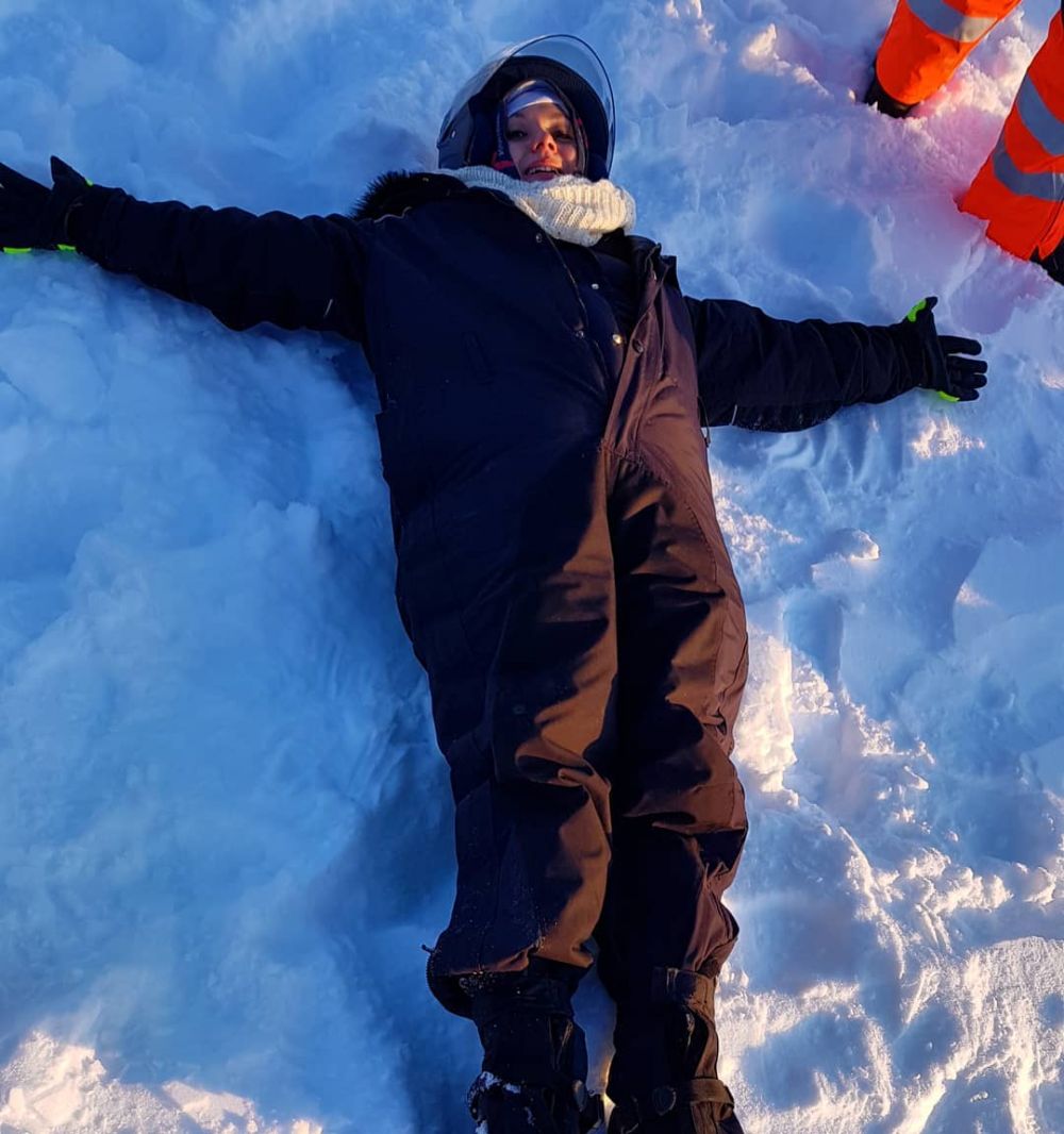 10 Gaya liburan Viona Rosalina istri Eko Patrio, hits dan cetar abis