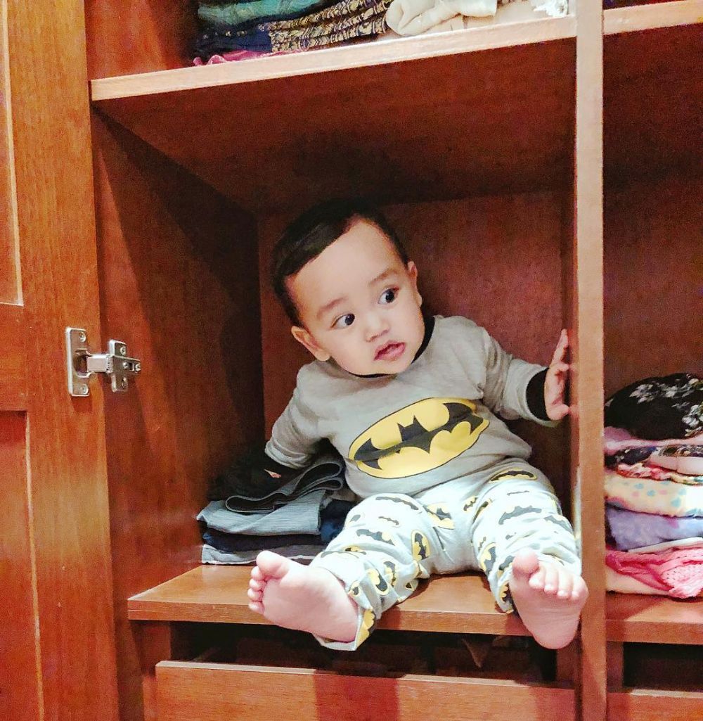 Siti Nurhaliza sudah punya cucu lho, ini 10 ekspresi lucunya