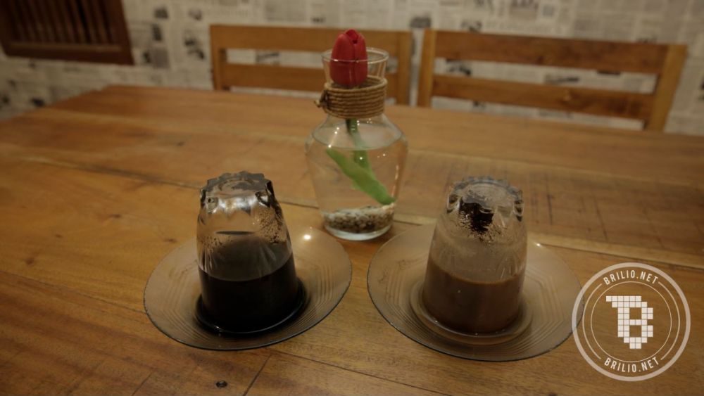 Kedai Kopi Walik, sensasi ngopi gelas terbalik ala nenek moyang