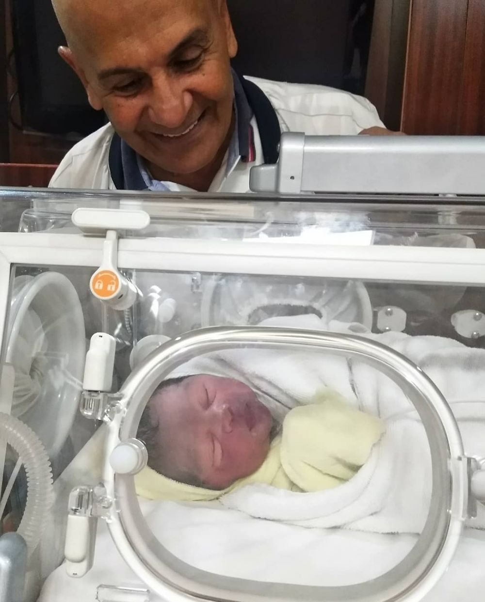 10 Potret Shafiyyah, bayi perempuan Shireen Sungkar yang baru lahir