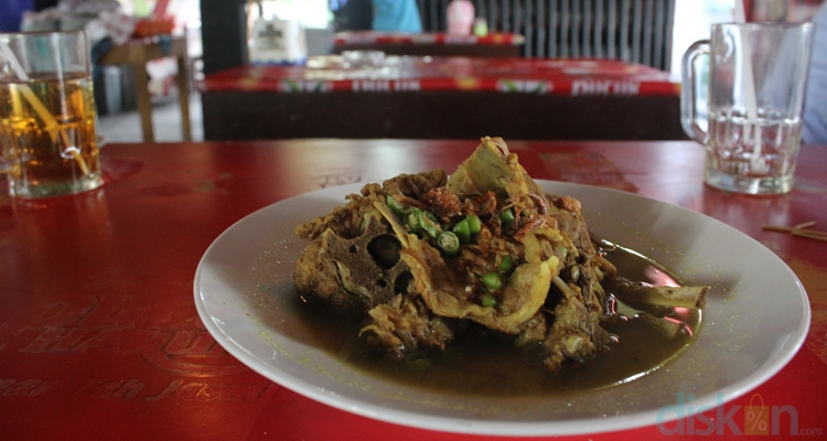 Nggak disangka, 5 nama kuliner ini terinspirasi dari bunyi unik lho