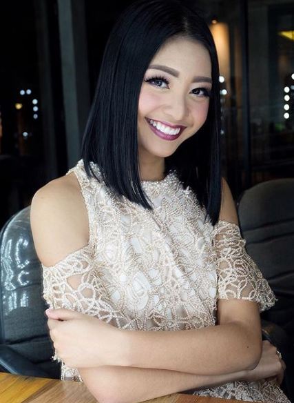 10 Pesona Liza Elly, sosok cantik yang digugat cerai Nicky Tirta