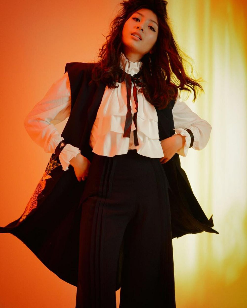 10 Pesona Liza Elly, sosok cantik yang digugat cerai Nicky Tirta