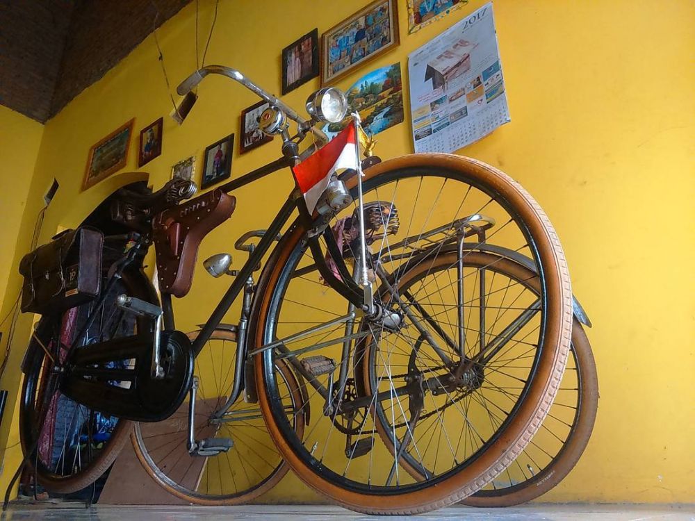 Sepeda yang mempersatukan warga tiga kampung