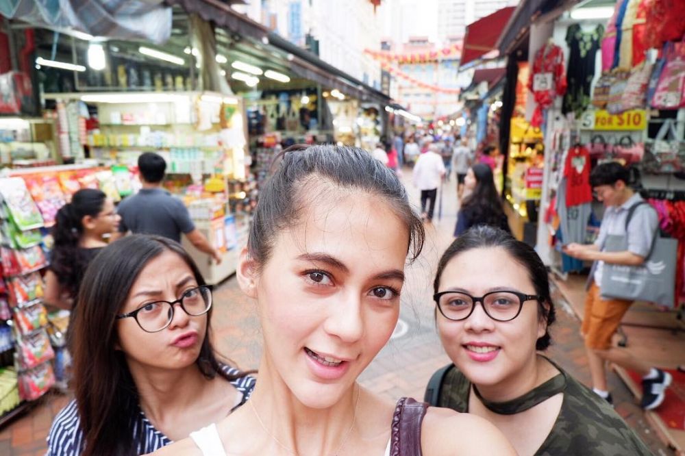 10 Pesona Paula Verhoeven, model yang kabarnya dekat dengan Baim Wong