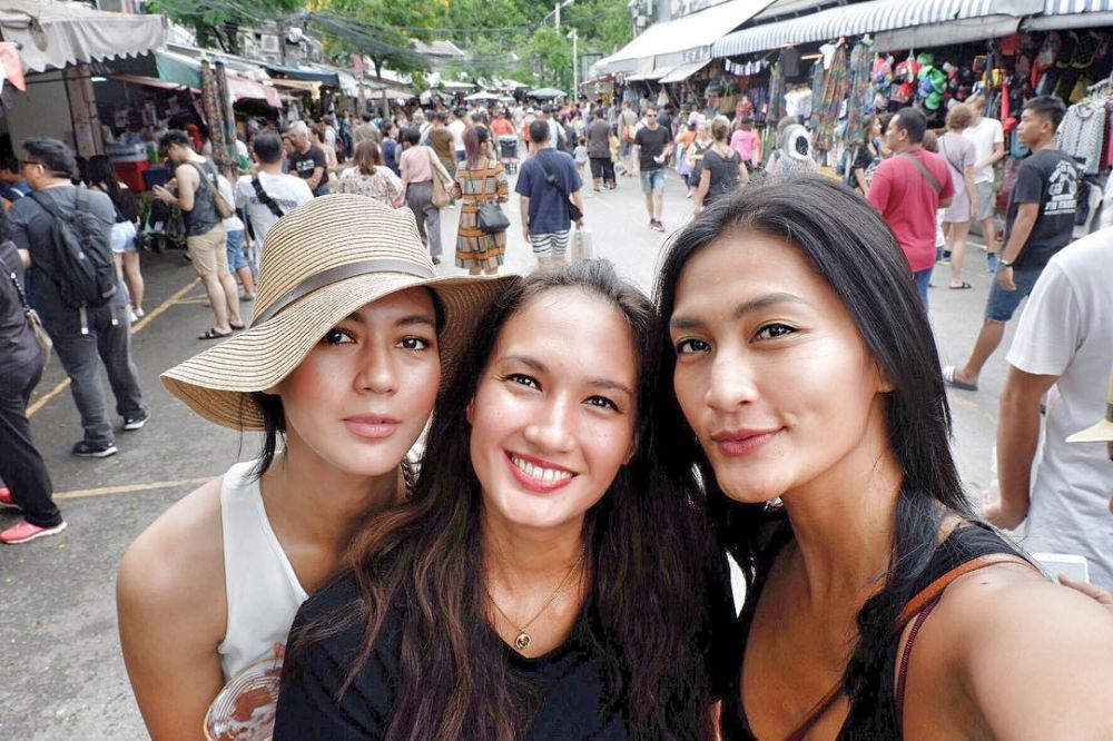 10 Pesona Paula Verhoeven, model yang kabarnya dekat dengan Baim Wong