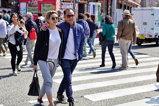 6 Momen Nikita Mirzani liburan di luar negeri, double date sama Miyabi