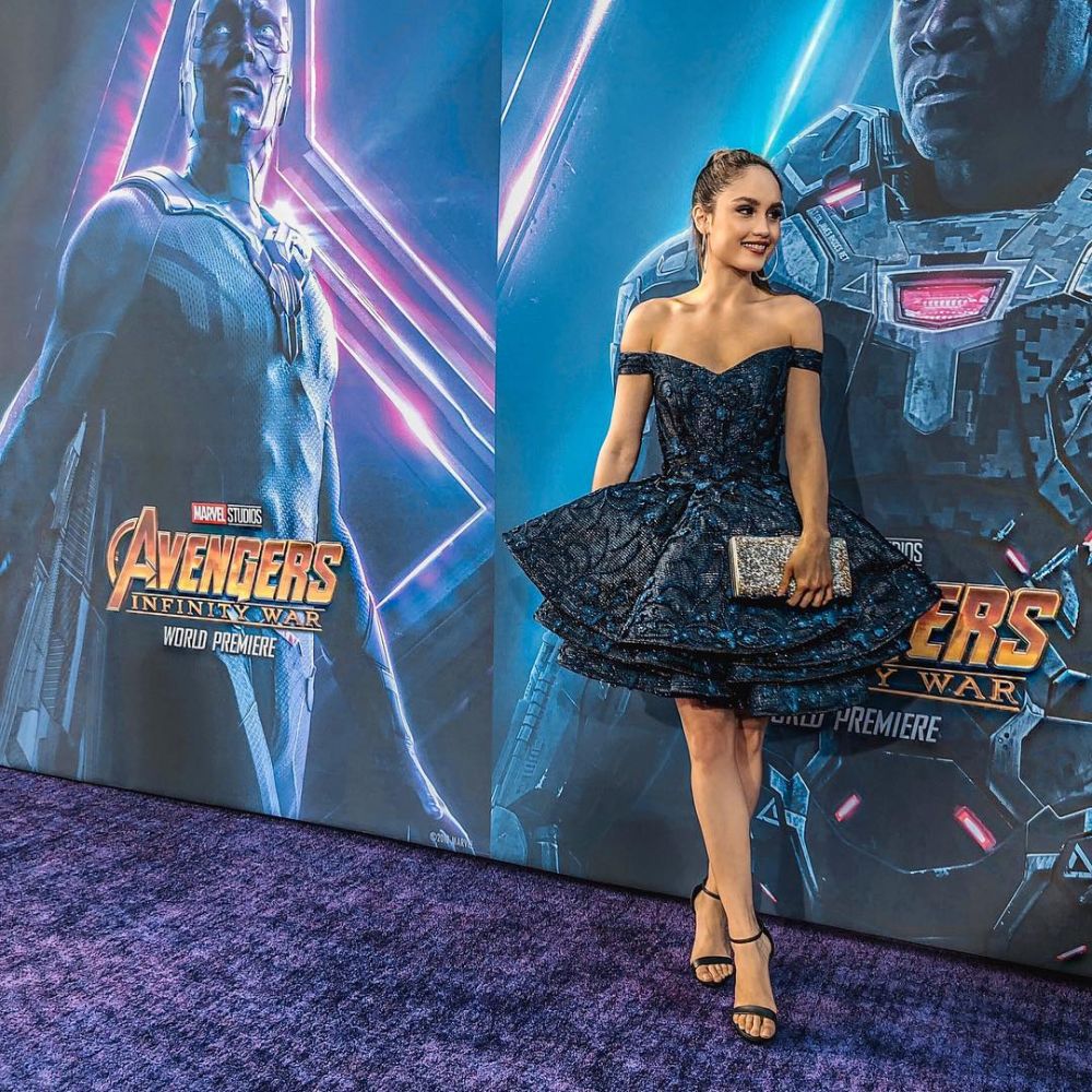 5 Gaya seksi Cinta Laura saat hadiri premiere Avengers: Infinity War