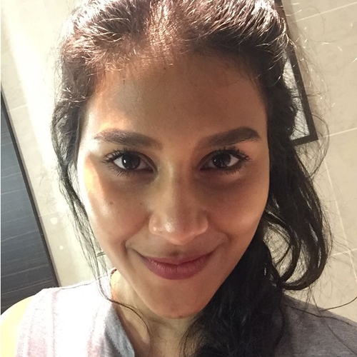 10 Pesona Fatin, adik Abdul Idol yang berprofesi sebagai pramugari