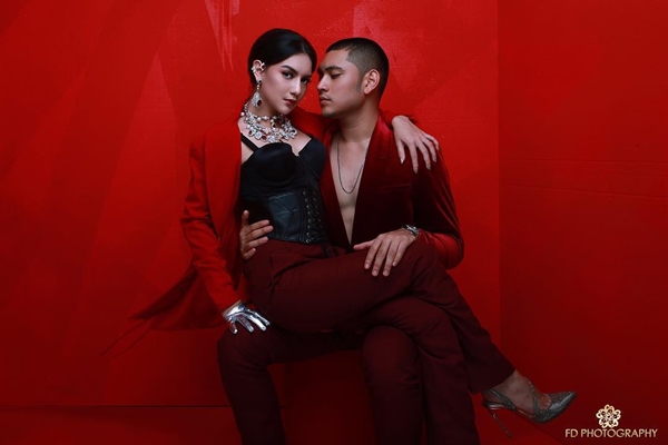 Pernah dihujat, 5 pose Gio & Irish Bella terbaru ini semakin 'berani'