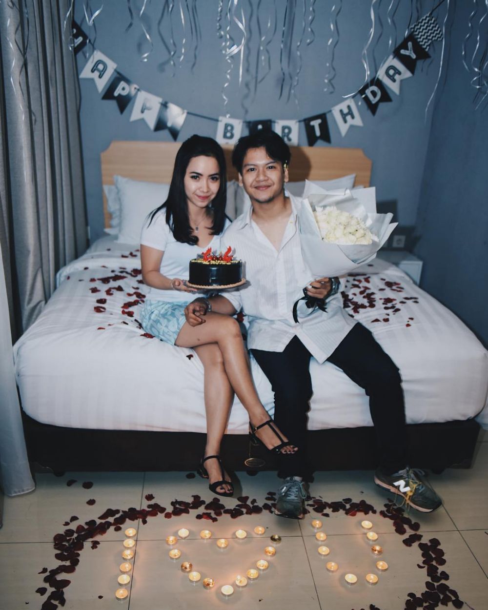 Belum lama menikah, 6 seleb ini sudah umumkan kabar kehamilannya