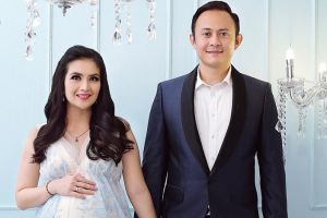 Selamat! Kadek Devie melahirkan bayi kembar laki-laki