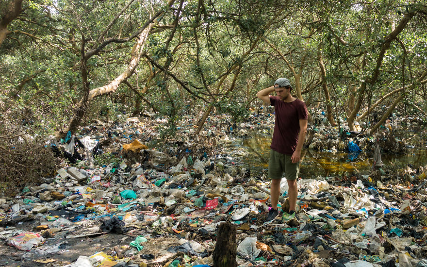 10 Jepretan fotografer di daerah kumuh ini bikin kamu terenyuh