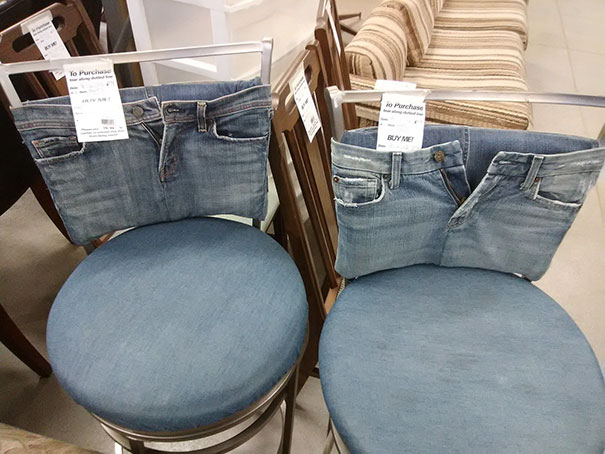 10 Benda absurd yang dijual di pasar loak ini bikin gagal paham