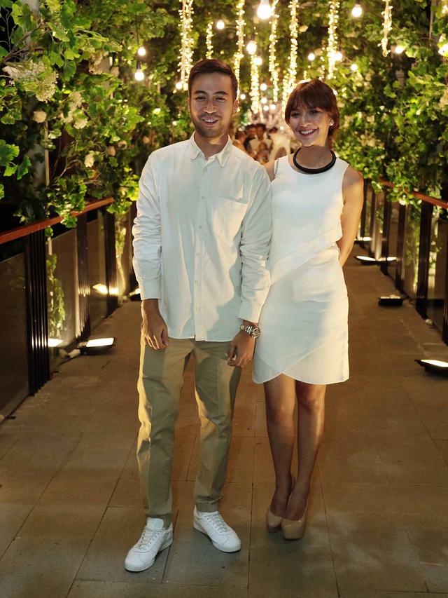 Tampak adem ayem, kandasnya hubungan 5 pasangan seleb ini bikin heboh