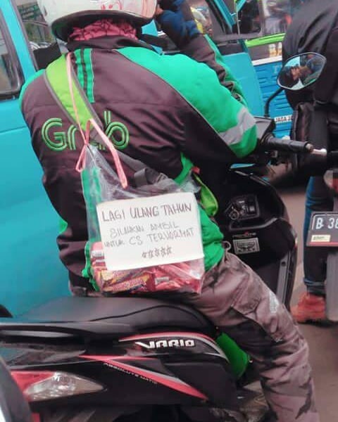 Demi kepuasan pelanggan, 10 driver ojek online lakukan hal tak terduga