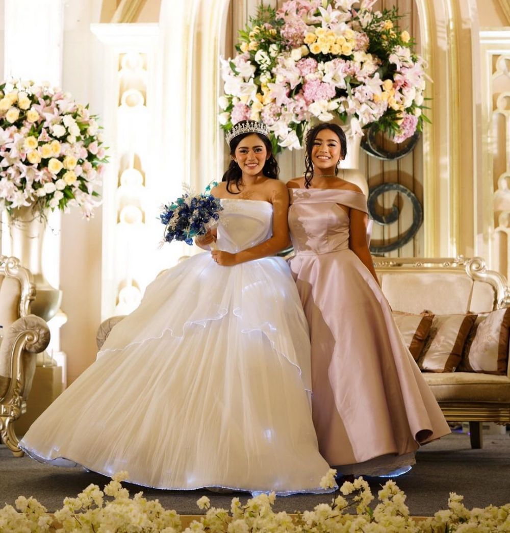 10 Pesona Chelsea Veronnia, selebgram hits mantan kekasih Young Lex