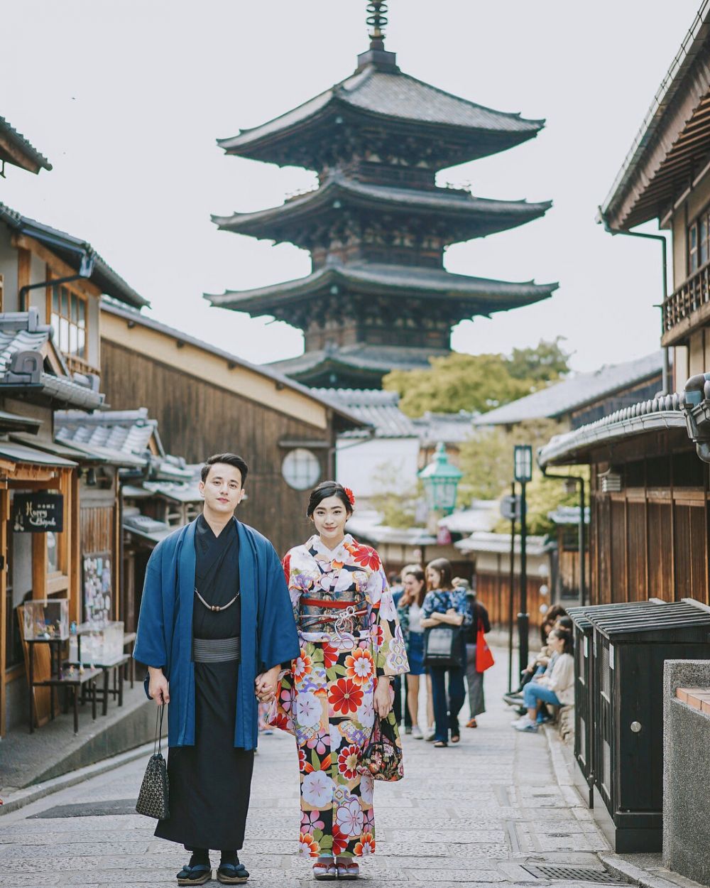9 Momen Billy Davidson dan pacar saat traveling ke Jepang, so sweet
