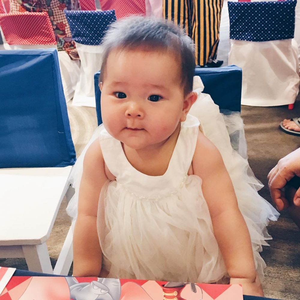 9 Potret Aurora Jensen Purnama, anak Olivia Jensen imutnya kebangetan