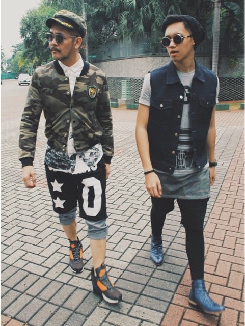 Potret kedekatan 7 seleb ganteng & anak cowoknya, bak kakak-adik